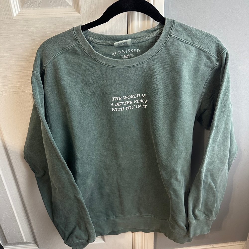 Green women crew neck